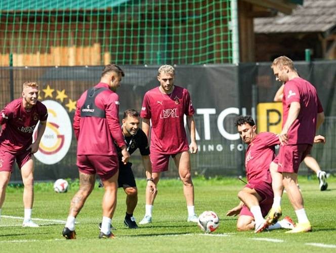 Okan Buruk 6 futbolcunun biletini kesti 2